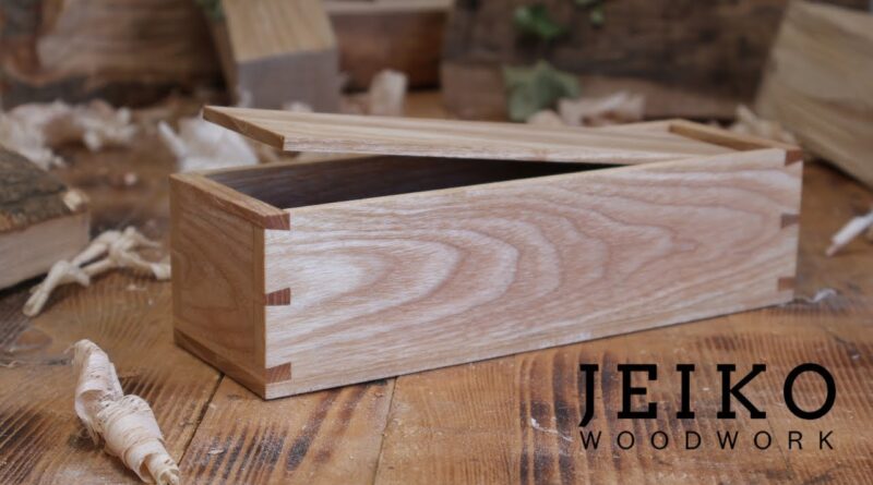 Making A Dovetail Box From Firewood Using Hand Tools