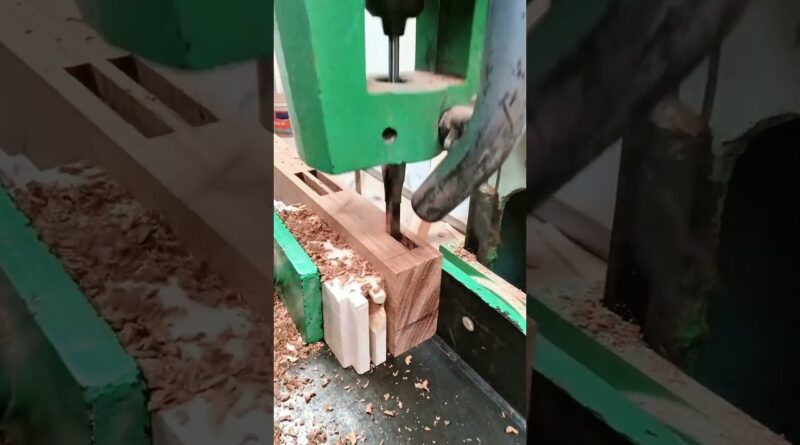 Woodworking square hole drill #diy #diyprojects #woodworking #drill #squareholedrill #machine #tool